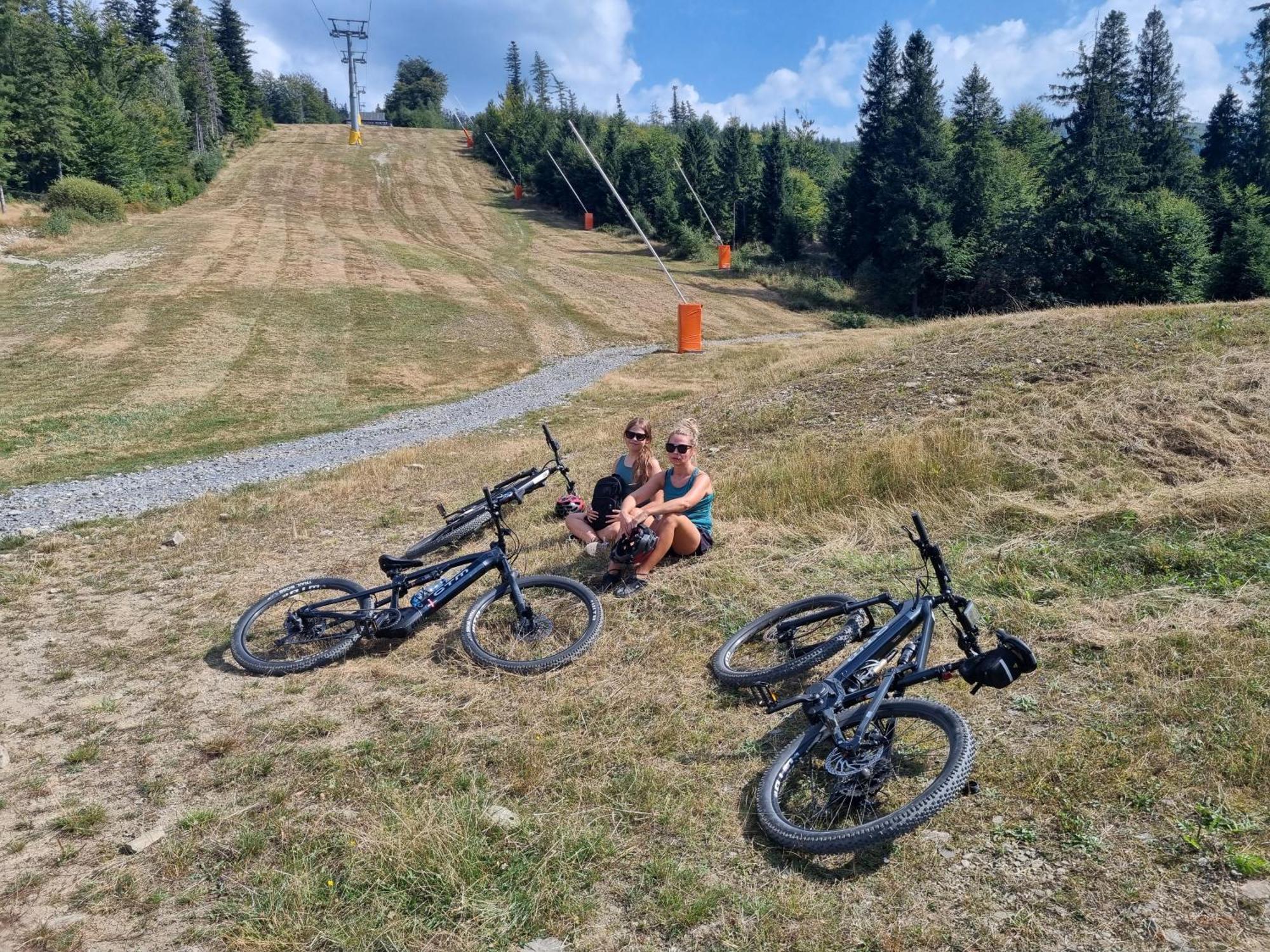Apartament Elbrus Czyrna Szczyrk Wypozyczalnia Rowerow E-Bike Czyrna Szkola Narciarska & Wypozyczalnia Ski Serwis מראה חיצוני תמונה